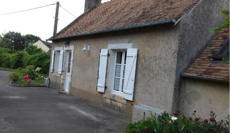 Location 24 Heures Du Mans Louplande Екстериор снимка
